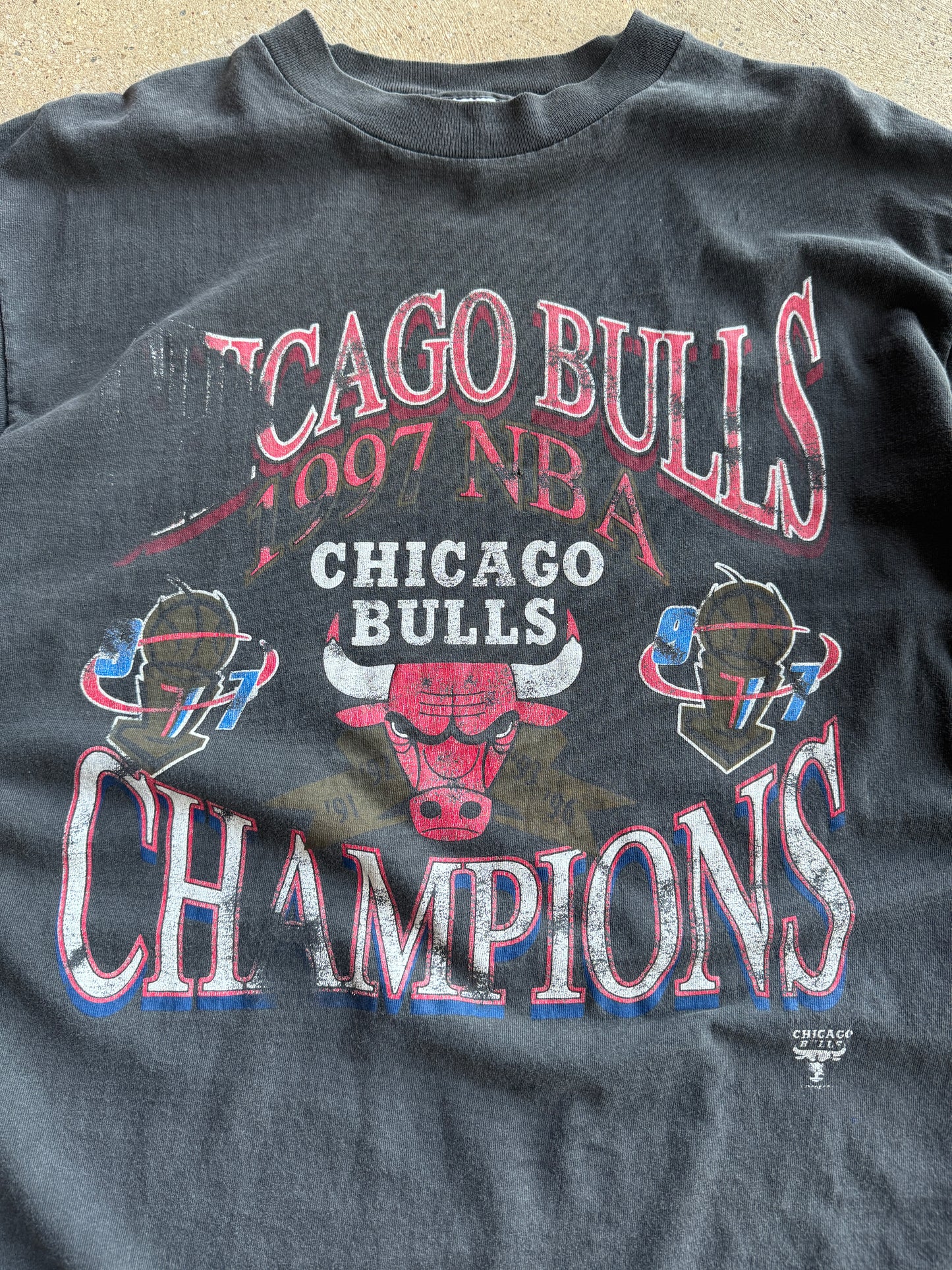 Vintage 1997 Chicago Bulls Championship Shirt Size XL