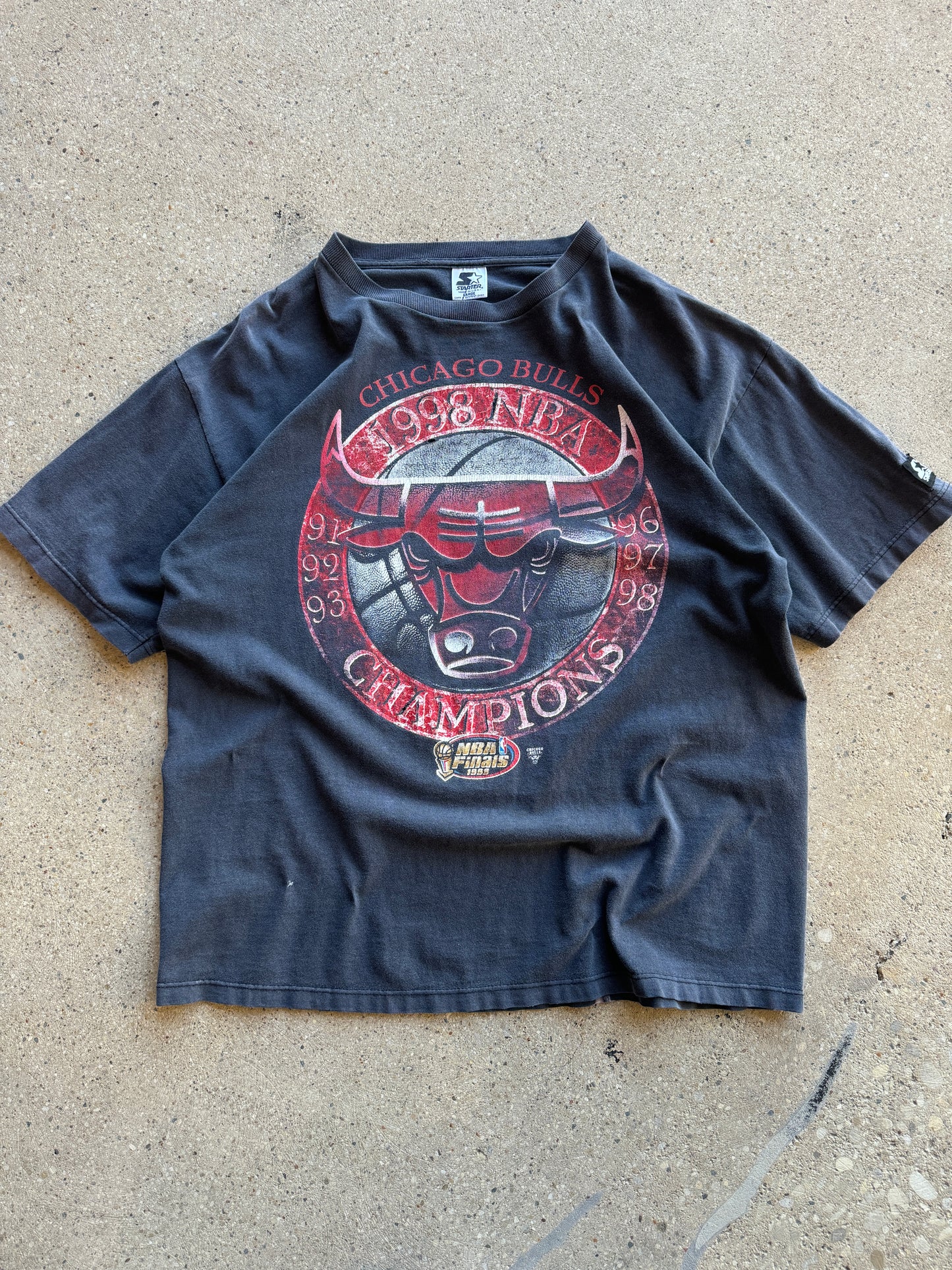 Vintage 1998 Chicago Bulls Tour Shirt Size Large